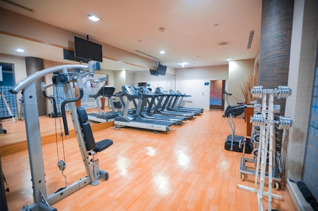 Golden Tulip Buraidah Al Qassim Hotel Bagian luar foto