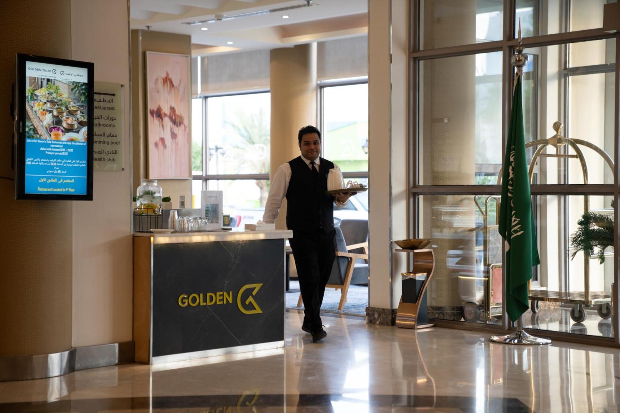 Golden Tulip Buraidah Al Qassim Hotel Bagian luar foto