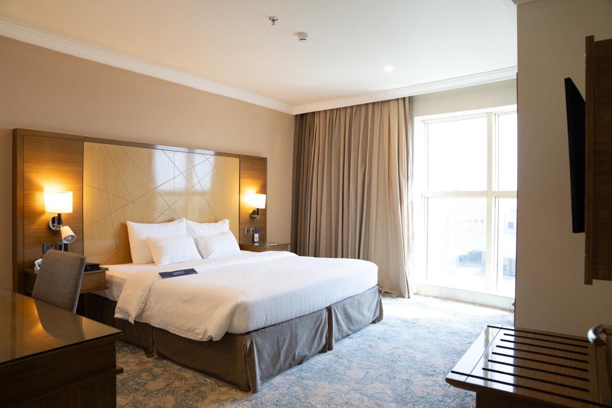 Golden Tulip Buraidah Al Qassim Hotel Bagian luar foto