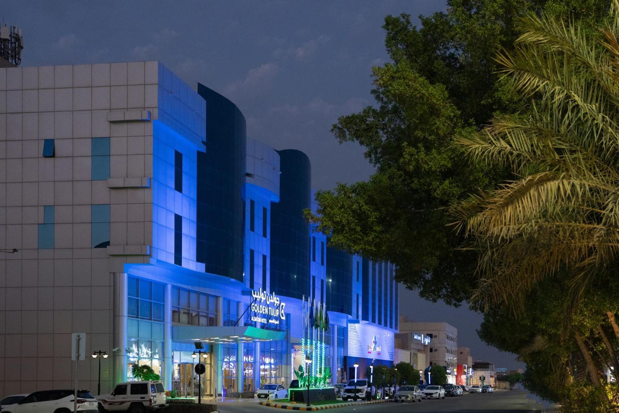 Golden Tulip Buraidah Al Qassim Hotel Bagian luar foto